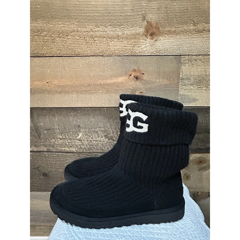 UGG Reverie Black Knit Logo Fold Over Boots 1105709 Womens Size 10